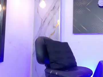 Chaturbate Best live sex cam show of theronnyone