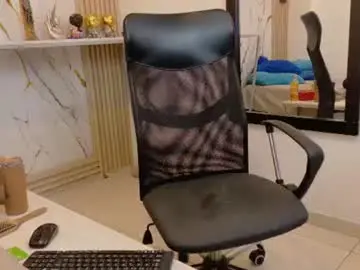Chaturbate Free Porn Cam of zayn_fox32