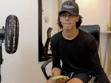 Chaturbate Sex Chat of zayn_fox32
