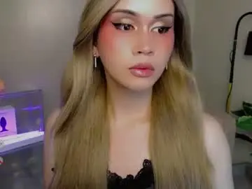 Chaturbate Sex Cam of cloudia_babe