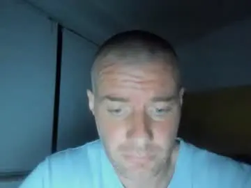 Chaturbate Free Porn Cam of alfiesolomons87