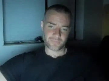 Chaturbate Free Porn Cam of alfiesolomons87