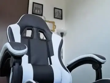 Chaturbate Best live sex cam show of arteemiis
