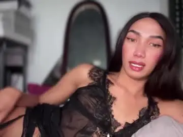 Chaturbate Watch Live Sex Cams of azalea_cum69