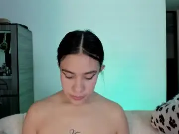 Chaturbate Free Live Porn of cassie_jones1