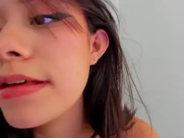 Chaturbate Best live sex cam show of cassie_jones1