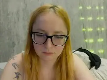 Chaturbate Nude Webcam of coy_girl_