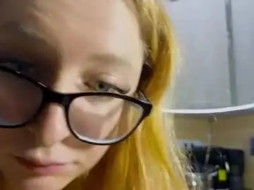 Chaturbate Live Sex Cam of coy_girl_