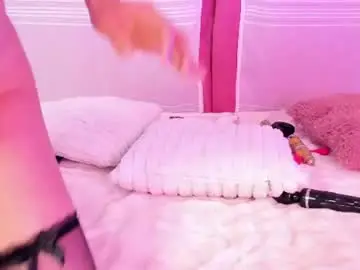 Chaturbate Sex Chat of cristalhorny_69