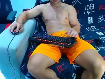 Chaturbate Sex Cam of hugo_19cm