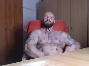 Chaturbate Free Live Porn of strongivan