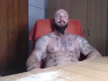 Chaturbate Free Porn Cam of strongivan