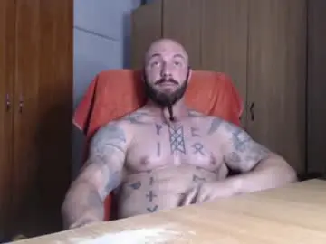 Chaturbate Adult Video Chat of strongivan
