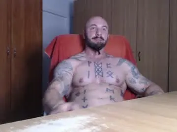 Chaturbate Best live sex cam show of strongivan