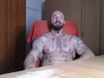 Chaturbate Free Live Porn of strongivan
