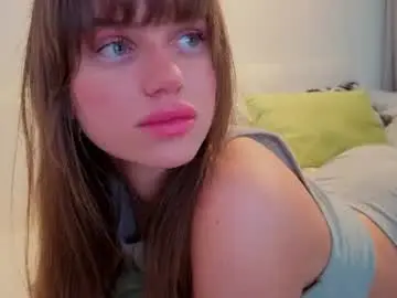 Chaturbate Live Sex Cam of aesthetics_tease