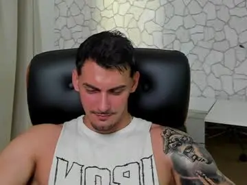 Chaturbate Free Porn Cam of clintmasterss