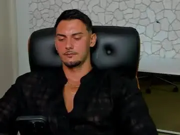 Chaturbate Adult Webcams of clintmasterss
