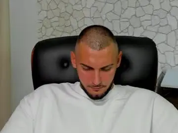 Chaturbate Live Sex of clintmasterss