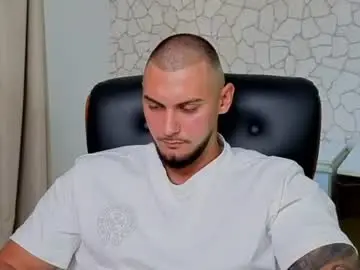Chaturbate Free Live Porn of clintmasterss