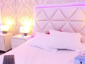 Chaturbate Watch Live Sex Cams of laylaadoll_