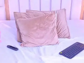 Chaturbate Best Webcam of laylaadoll_