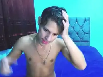 Chaturbate Watch Live Sex Cams of loganevans8