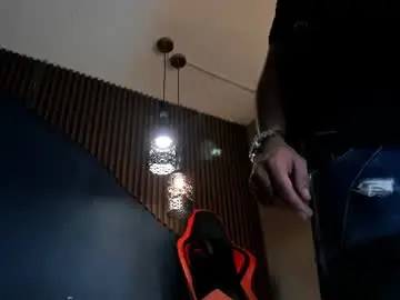 Chaturbate Live Porn of marcusgrayy
