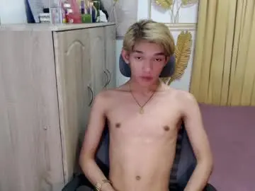 Chaturbate Best live sex cam show of urasian_john20