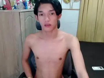 Chaturbate Watch Live Sex Cams of urasian_john20