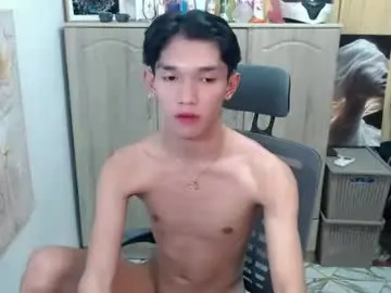 Chaturbate Watch Live Sex Cams of urasian_john20