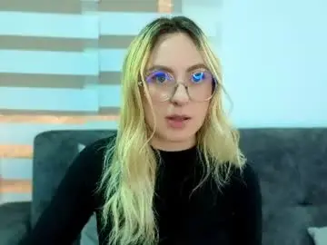 Chaturbate Free Porn Cam of anttoniia