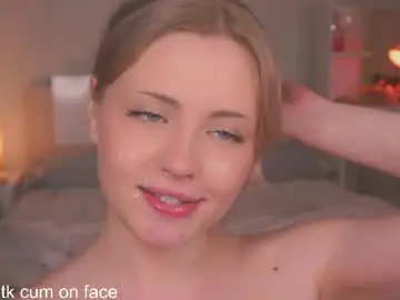 Chaturbate Best live sex cam show of beatris_mils