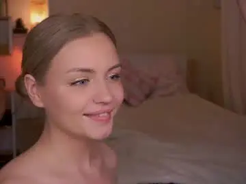 Chaturbate Best live sex cam show of beatris_mils