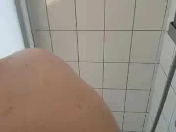 Chaturbate Free Porn Cam of funshockwave