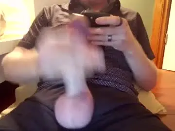 Chaturbate Live Sex of horny_hubby0077