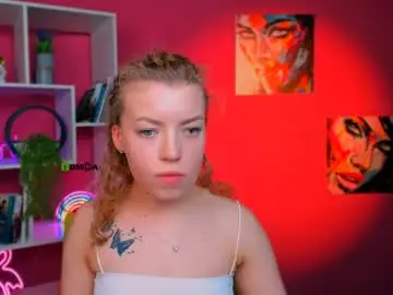 Chaturbate Best live sex cam show of lyra_donna
