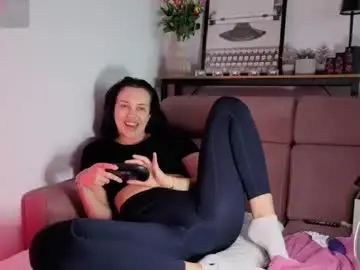 Chaturbate Live Sex Cam of sonyaxbelle