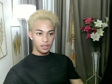 Chaturbate Nude Webcam of hunk_edward