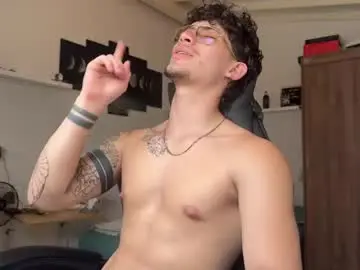 Chaturbate Watch Live Sex Cams of kisan_smith