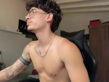 Chaturbate Sex Chat of kisan_smith