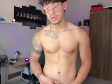 Chaturbate Free Live Porn of kisan_smith