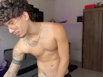 Chaturbate Sex Chat of kisan_smith