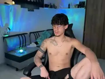 Chaturbate Live Sex of kisan_smith