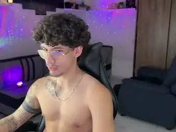 Chaturbate Sex Cam of kisan_smith
