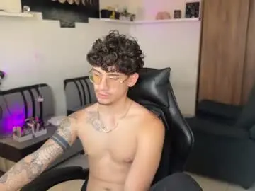 Chaturbate Best live sex cam show of kisan_smith
