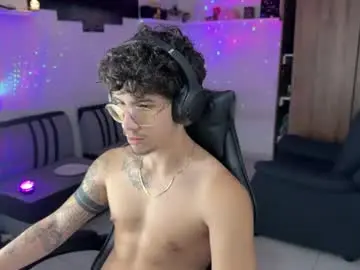 Chaturbate Free Porn Cam of kisan_smith