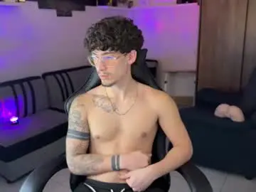 Chaturbate Live Sex of kisan_smith