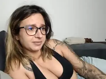 Chaturbate Private Sex Chat of larysalovexxx94