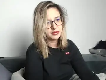 Chaturbate Adult Video Chat of larysalovexxx94